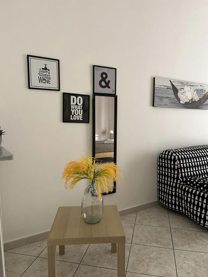 Bottiglieri'S Home Napoli Bagian luar foto